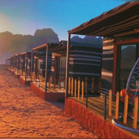 Hotel Royal Luxury Camp Wadi Rum Exterior foto